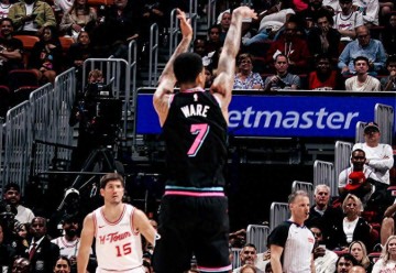 空砍32+6+8！杜兰特赛后谈小贾，乌度卡还在甩锅，火箭对不起小谢